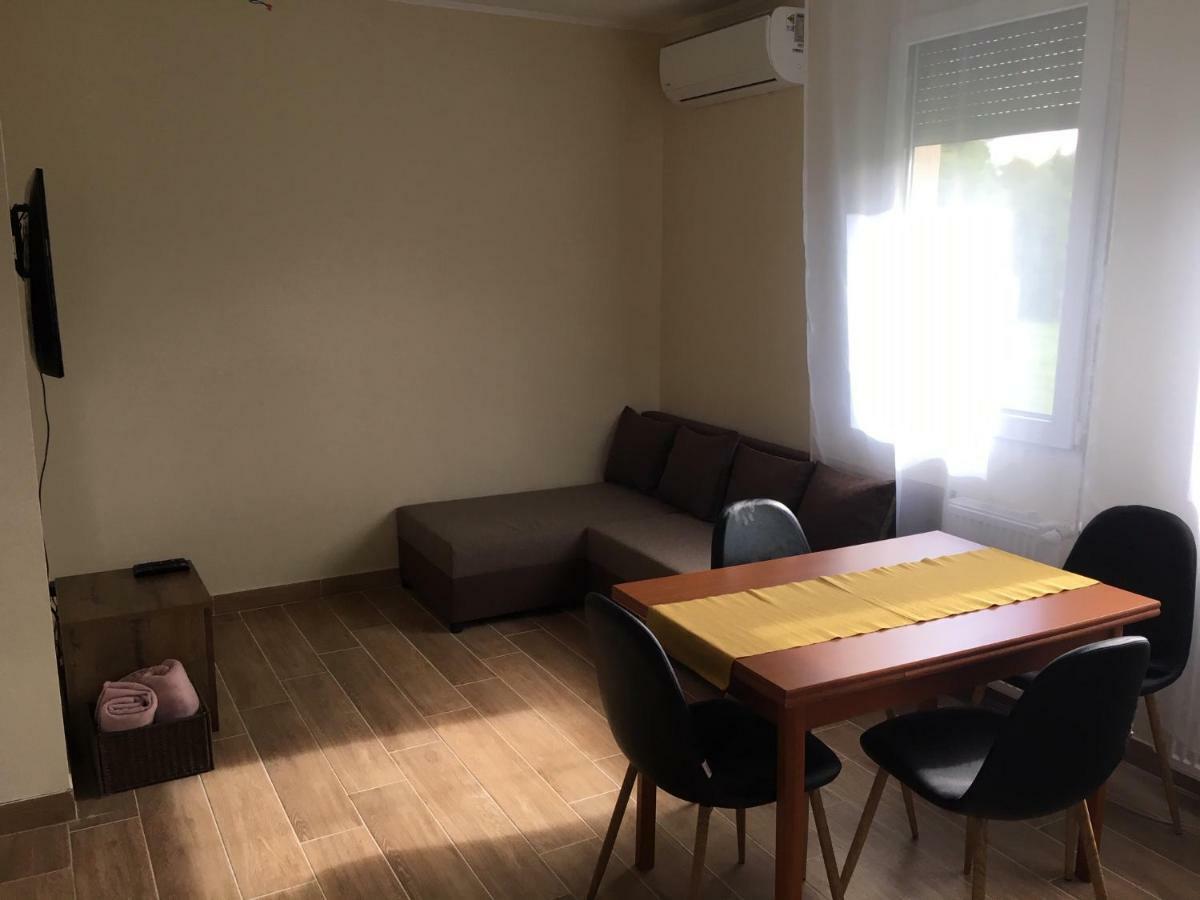 Konrad Apartman Villa Balatonmáriafürdő Esterno foto