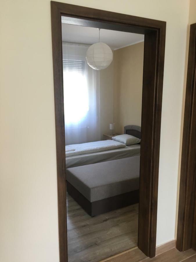 Konrad Apartman Villa Balatonmáriafürdő Esterno foto